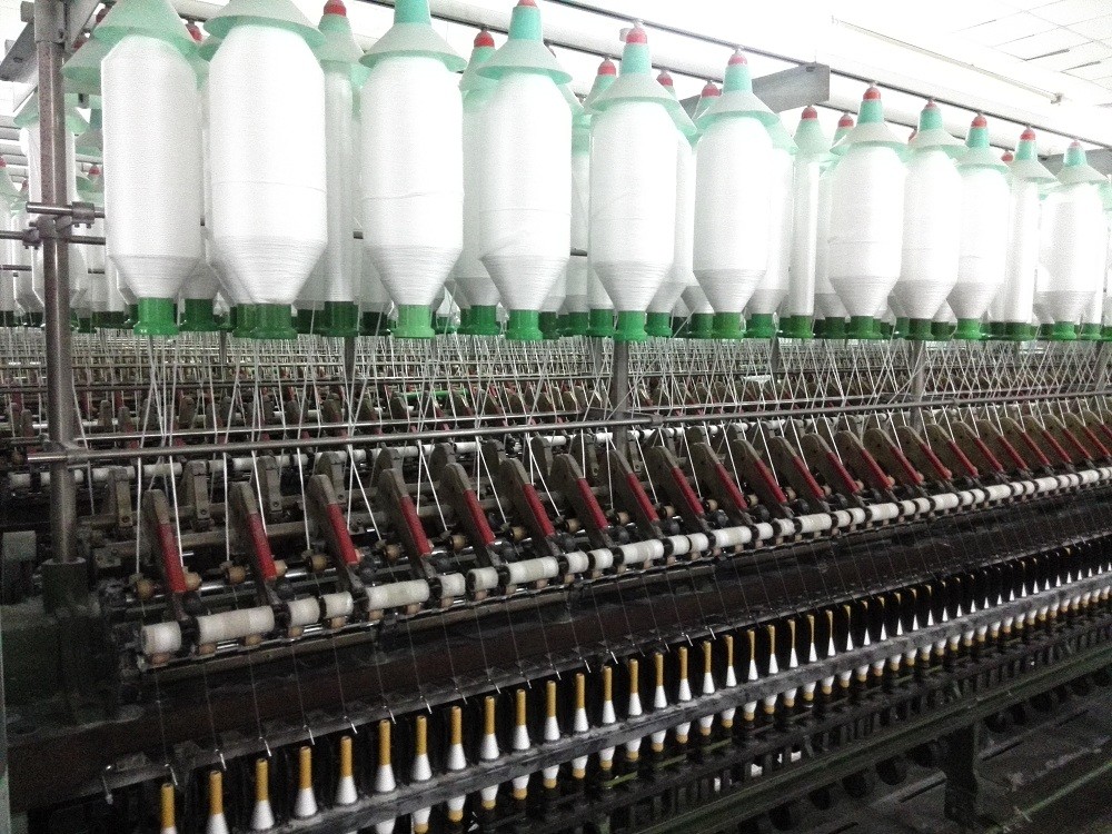 50/2 Polyester Twisted Yarn For Underclothes Overlock Sewing