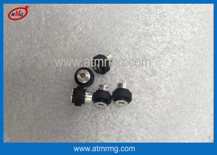 Plastic Material Wincor ATM Parts 3k7 Card Reader Roller For Kit 1750189332 01750189332