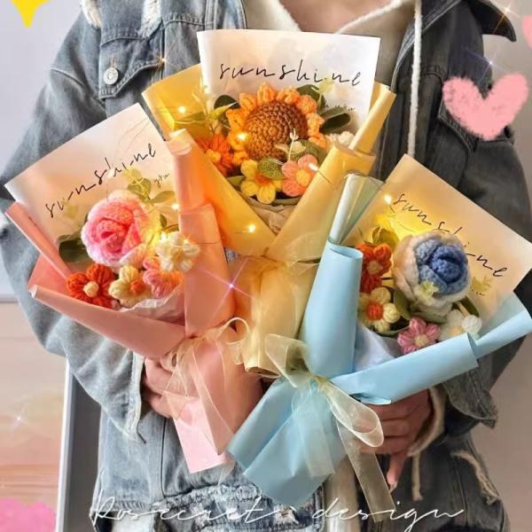 Creative gifts for Valentine's Day and Teachers' Day rose woolen flower bouquets