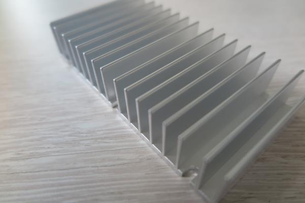 Buy cheap 6063 High Power Silver Aluminum Extruded Heat Sink , Large Aluminum Heat Sink from wholesalers