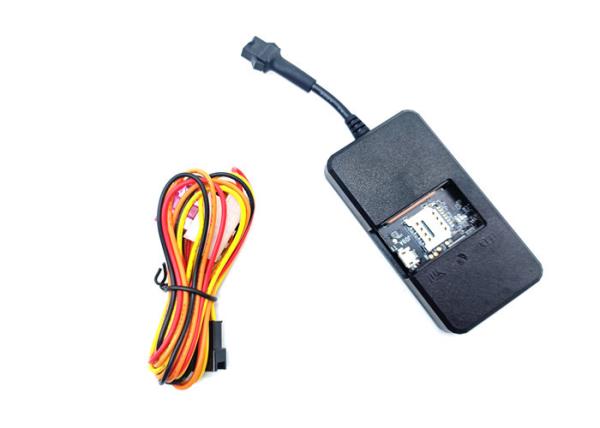 Buy cheap ACC GSM 200mAh EDGE Car GPS Tracker With Free Tracking Mobiles App from wholesalers