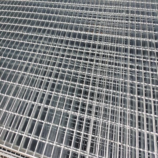 Buy cheap Galvanized Steel Grating Heavy Duty Compound Expanded Metal Mesh Grill from wholesalers