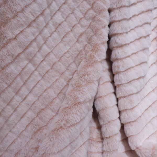 Anti Static White Flannel Throw Blanket All Seasons Minky Fleece Blanket For