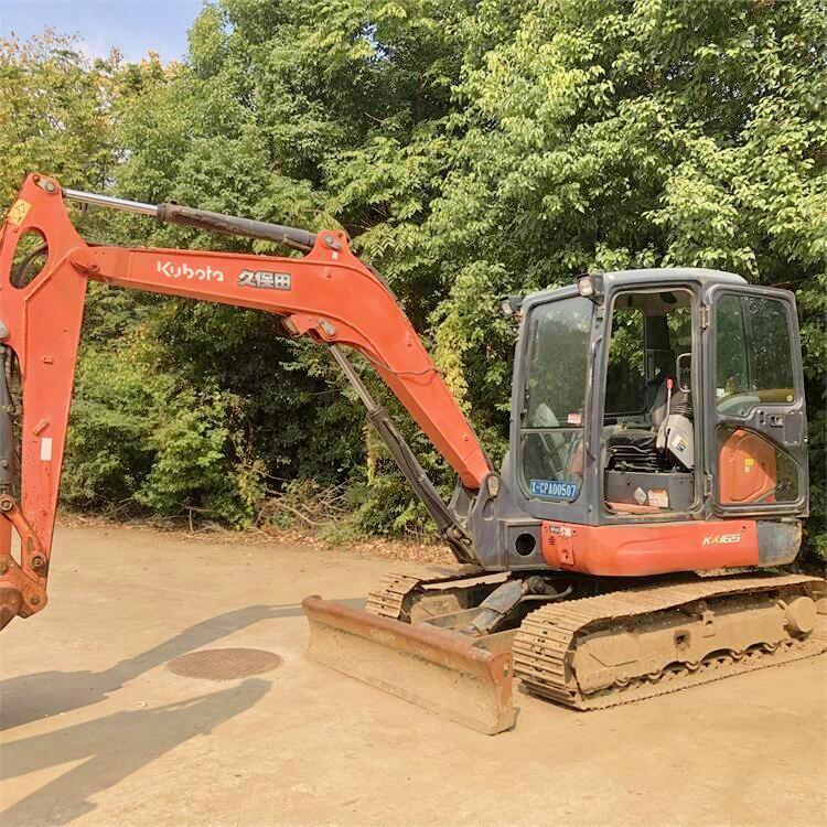 6000 KG Used Kubota Excavator KX165 Japan Mini Digger Mini Excavator for Good Condition