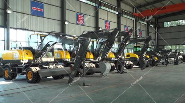 Buy cheap Multifunction Large Hydraulic Excavator 8.5 Tons Wheeled Wood Grabber Excavator from wholesalers