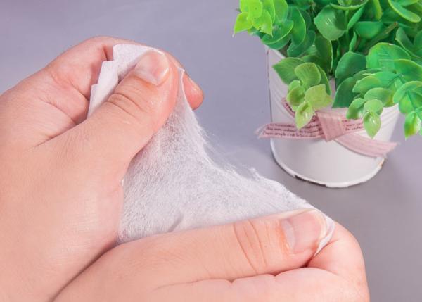 Buy cheap 60gsm 3.2m Spunlace Non Woven Fabric Tablecloth from wholesalers