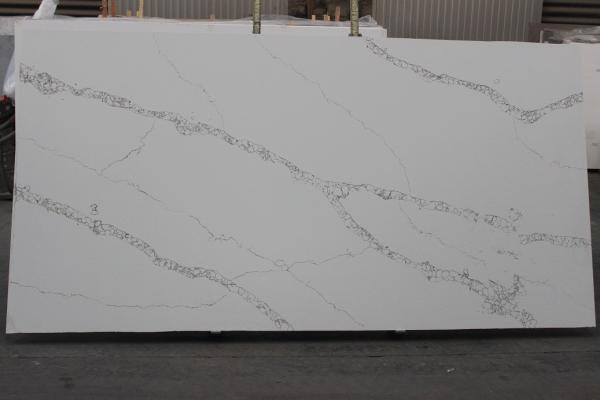 Buy cheap P8115 Artificial Quartz That Looks Like Calacatta Marble With 93% Natural Quartz from wholesalers