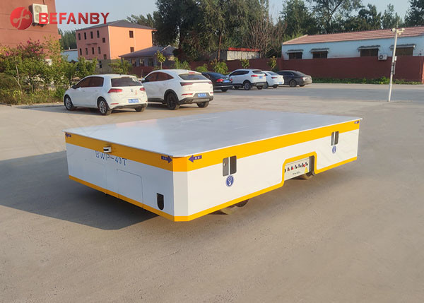 Heavy Industry 80ton Transporters On Cement Floor