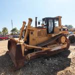Large Used CAT D8R Bulldozer 228kw Rated Power 625L Large Fuel Tank Capacity