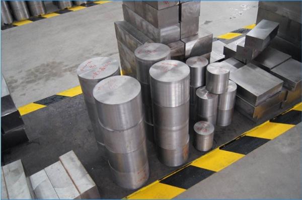 Buy cheap 16mncr5 Grade Hot Forged Alloy Steel Round Bar With Length 1000mm - 12000mm from wholesalers