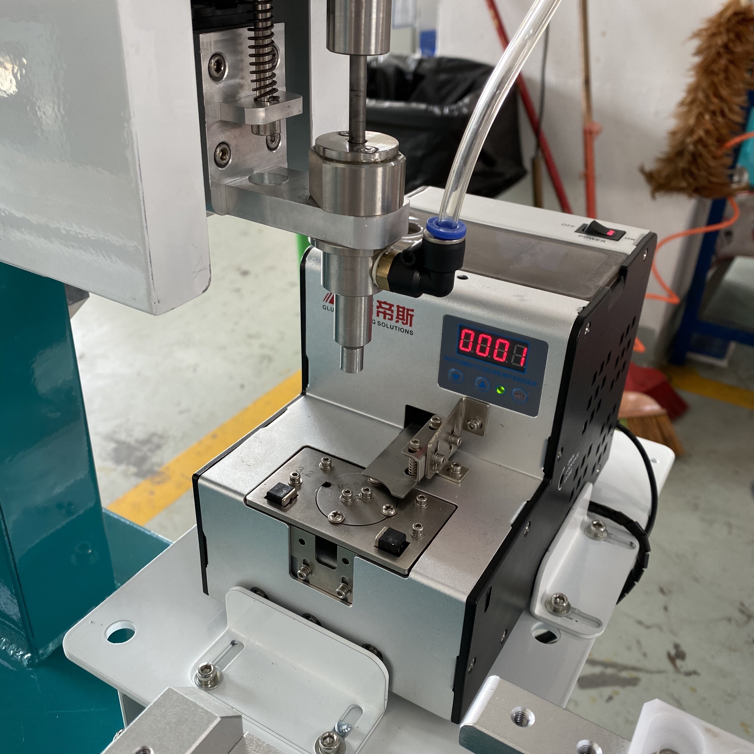 Double Station Automatic Screw Locking Machine 220V Automatic Screwdriver System 620*620mm