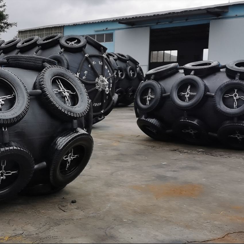 ship salvage marine fender_1