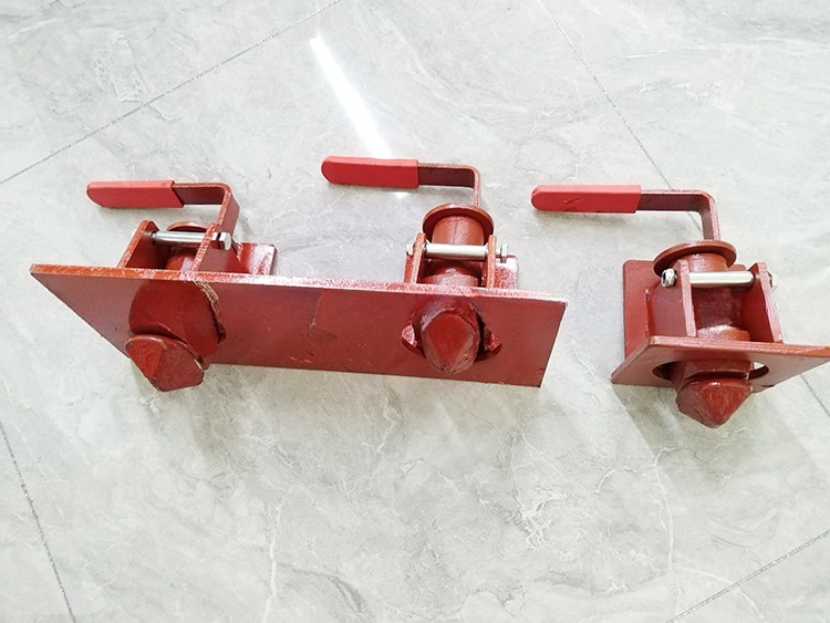 Semi Trailer Double Container Trailer Twistlock Twist Lock Front Pin Lock Trailer Parts Red and Black