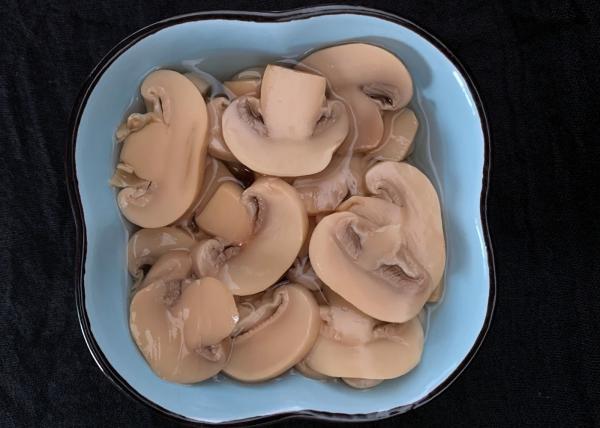 Buy cheap Soft Little Salty Sliced Pickled Canned Mushroom from wholesalers