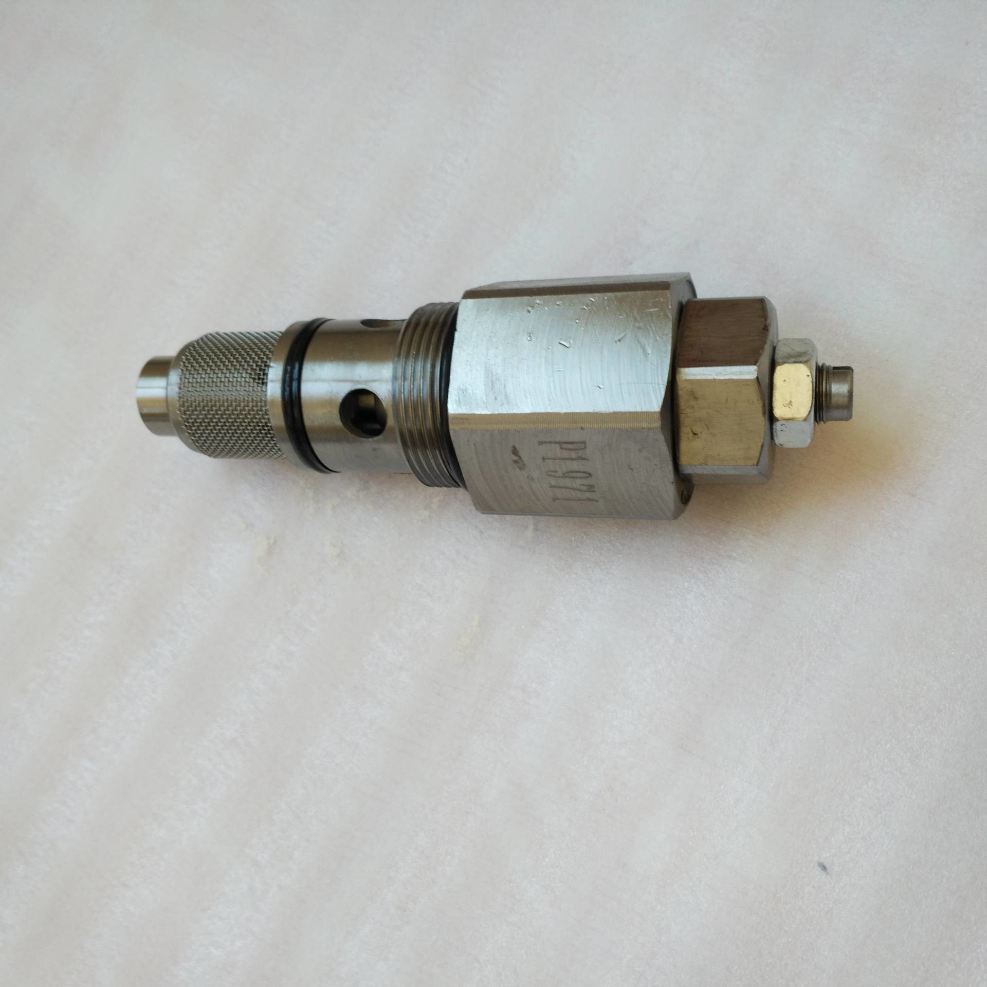 355-9001-067 Relief valve