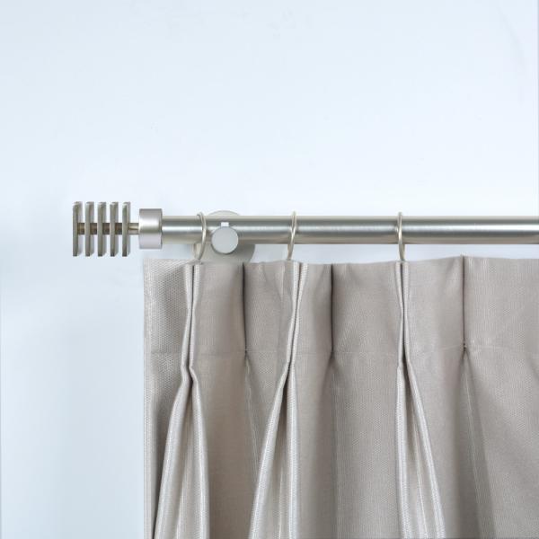 Multilayer Head Pipe Curtain Rods 25MM Diameter Metal Material Beige Sweeping
