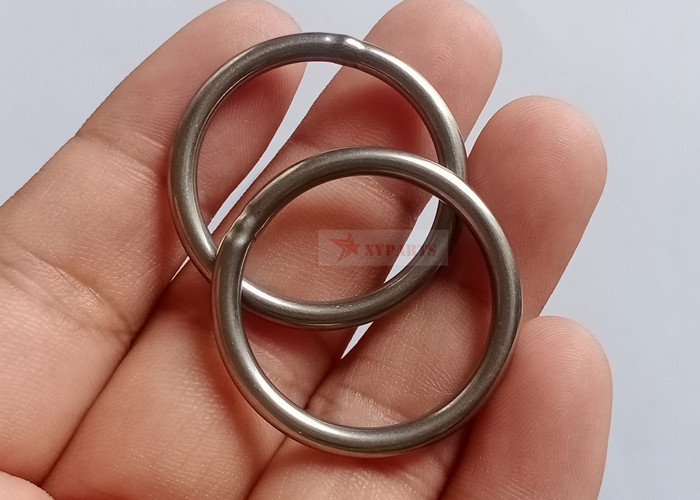 Stainless Steel 7/8" Diameter Lacing Hook Washers With Two Holes