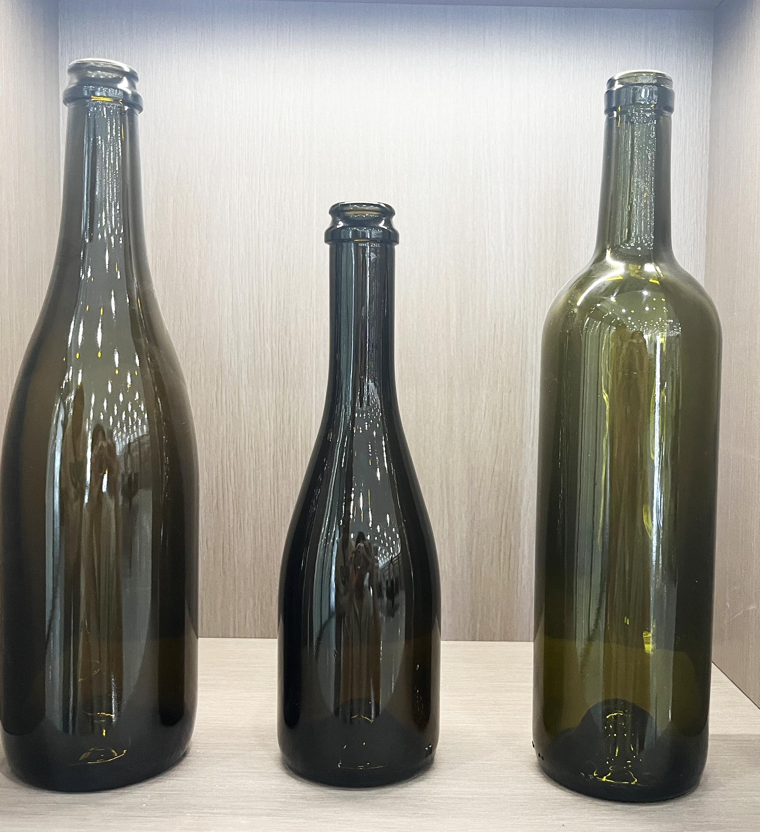 375ml 500ml 750ml Whiskey Bottle Frosted Amber Glass Wine Bottle for Your Restaurant
