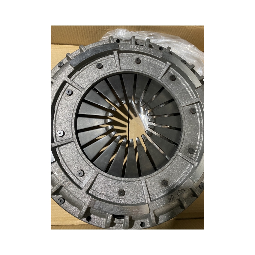 233482001677 OEM Clutch Pressure Plate for Yutong Bus Parts and King Long Light Bus