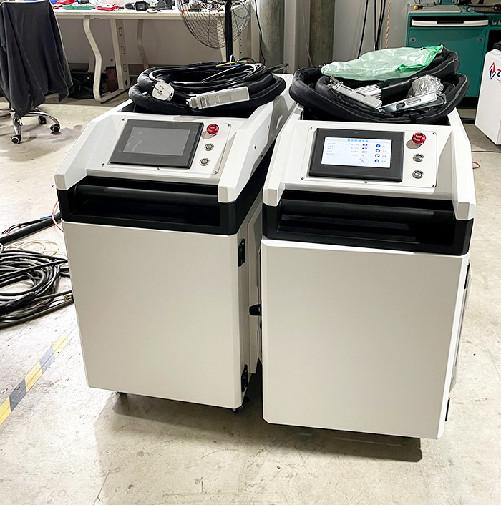 Buy cheap 3000w Handheld Laser Welding Machine Water Cooled For Metal from wholesalers