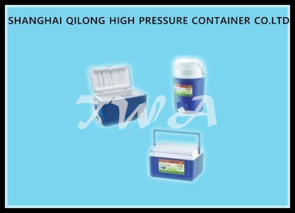 Quality Comfortable Handle Ice Cooler Box 619×358×383 Mm , Camping Cooler Box With Wheels for sale