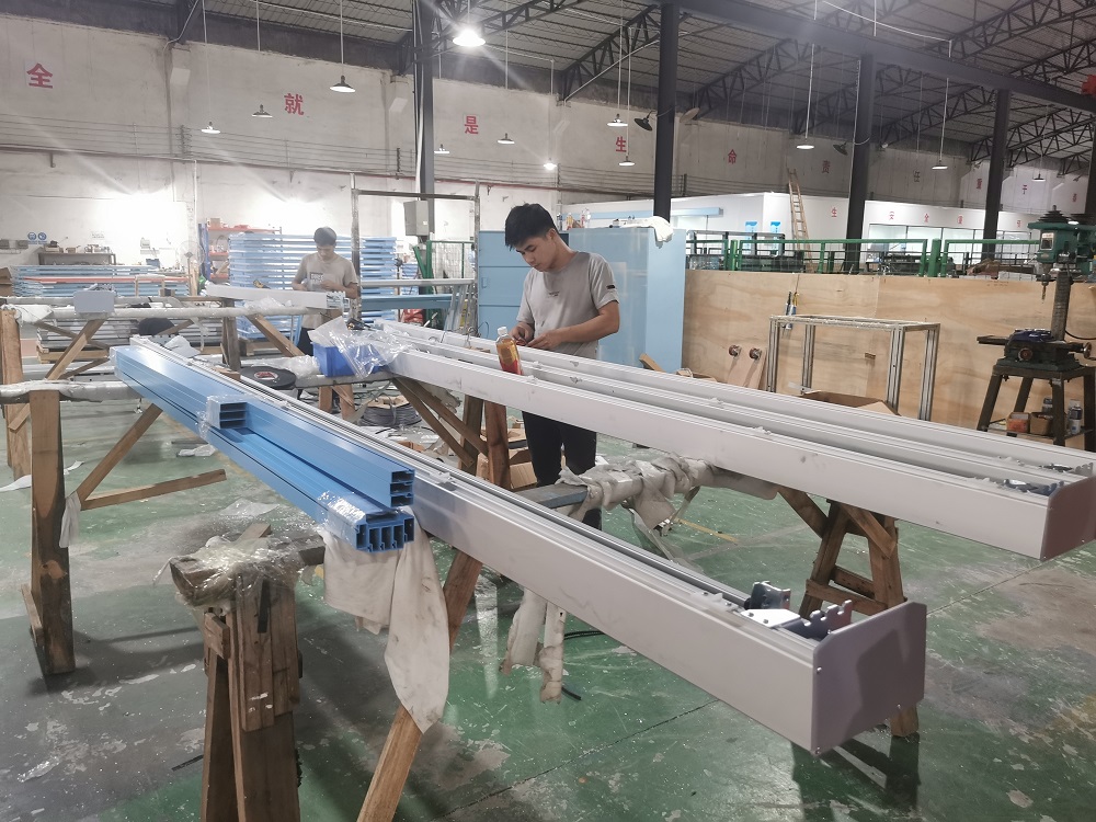 Galvanized Sheet Modular Clean Room Fire Proof Sandwich Panels
