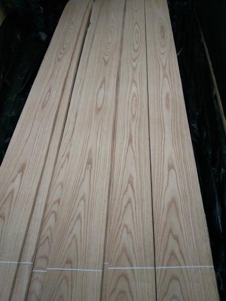 Buy cheap Crown and Quartered Red Oak Veneer American Red Oak Natural Wood Veneers from wholesalers