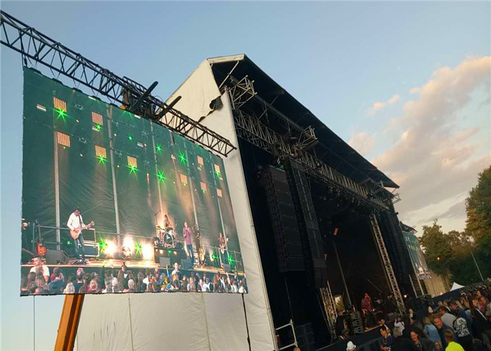 Large Commercial Full Color Led Display Flicker Free With Easy Maintenance