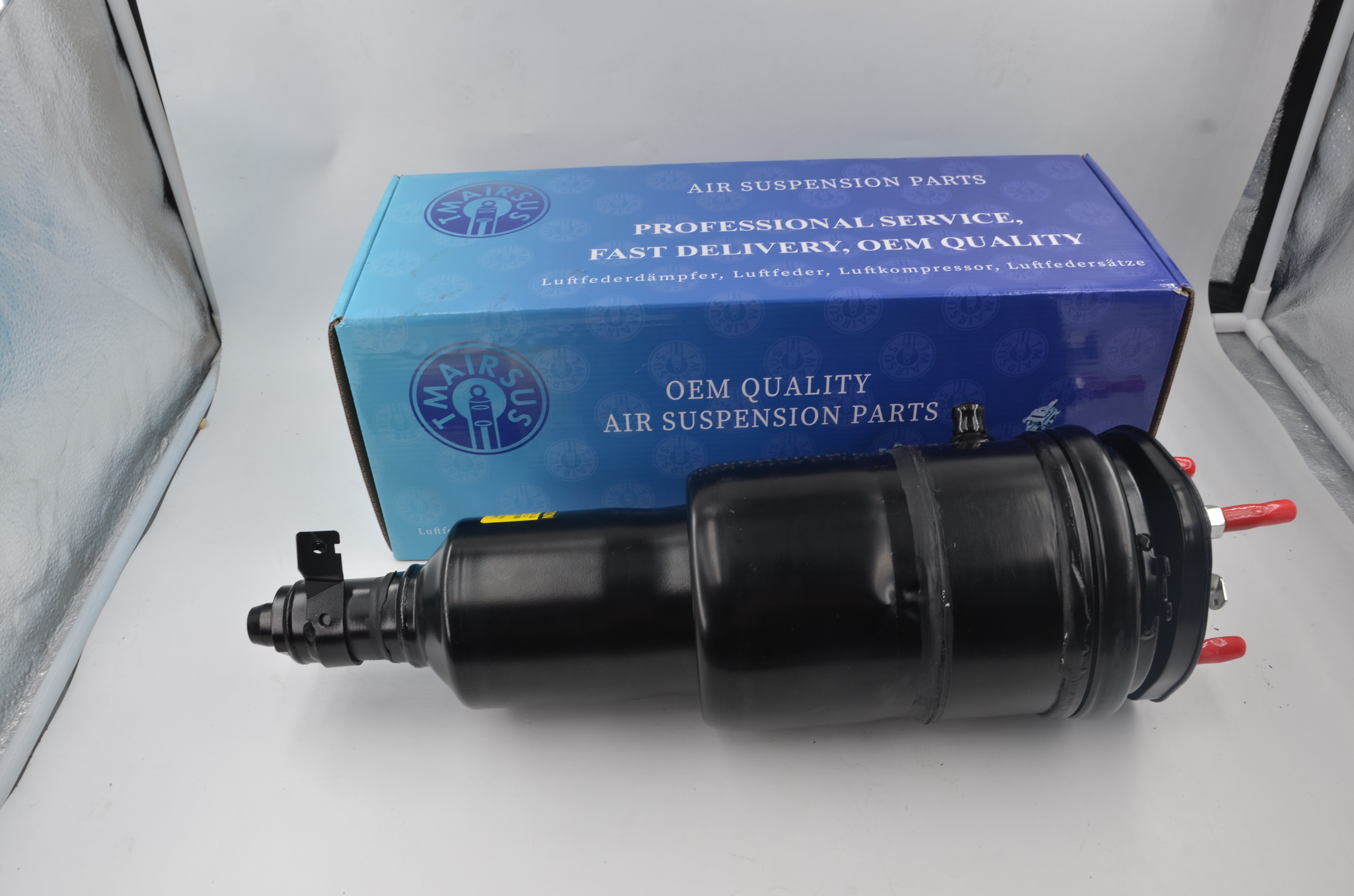 Lexus LS600H LS460 AWD Car Shock Absorber 48020-50260 48010-50260 For Front Left Or Right Replacement