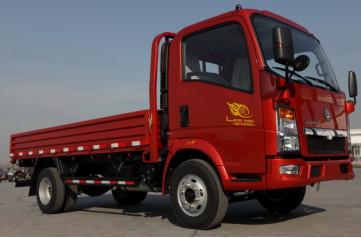 Buy cheap 3 Ton Truck Length Cargo Tank Howo 4*2 Flat Box Lorry Truck Single Cabin RHD Euro 2 from wholesalers