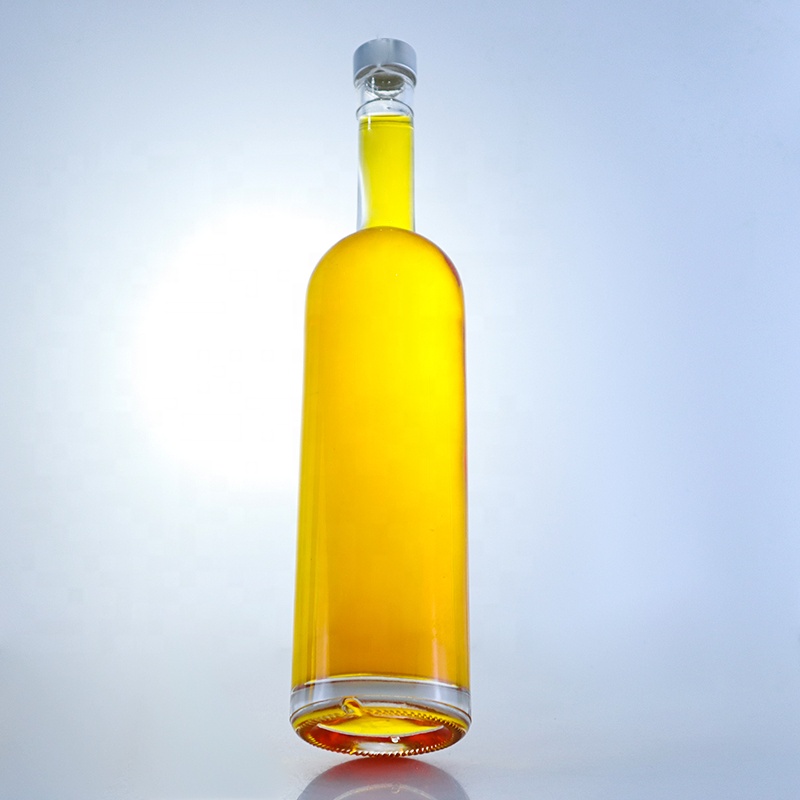 Customized Logo 700ml 750ml High Flint Round Shape Glass Bottle with Screw Top Finish