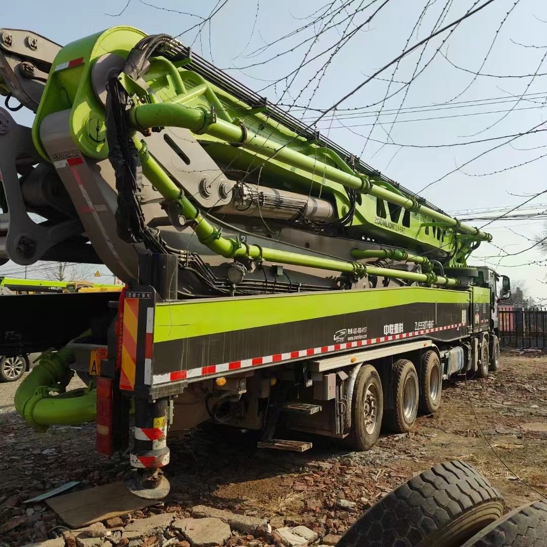 Zoomlion 70m Shandeka chassis concrete pump truck | Efficient and intelligent, leading the industry