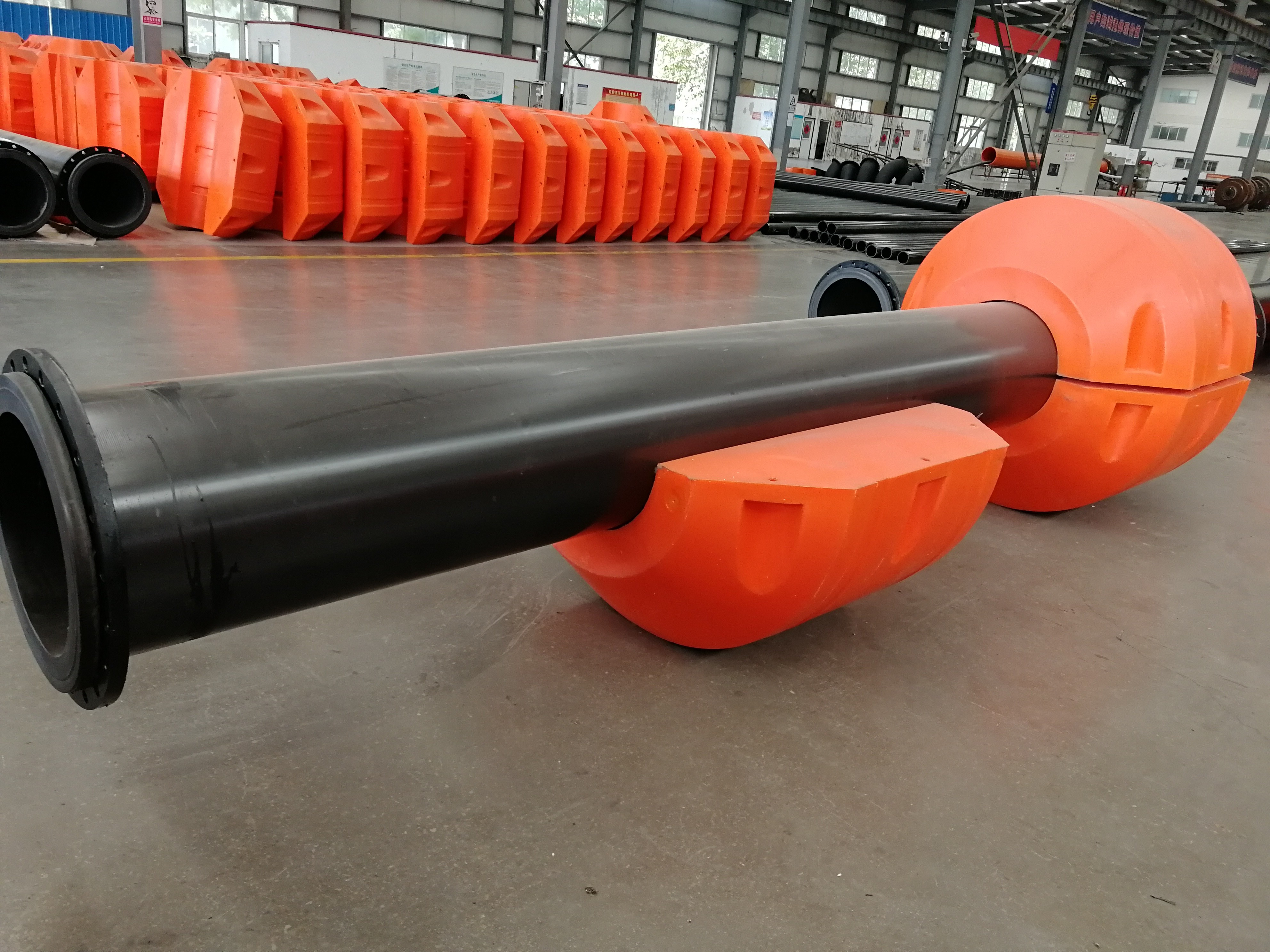 HDPE Pipe Floater With Good Flexibility Hot Galvanized Steel Bolts And Nuts