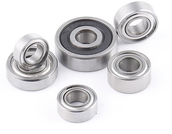 61804 Open Deep Groove Ball Bearings With Stop Grooves Oil Lubrication Speed