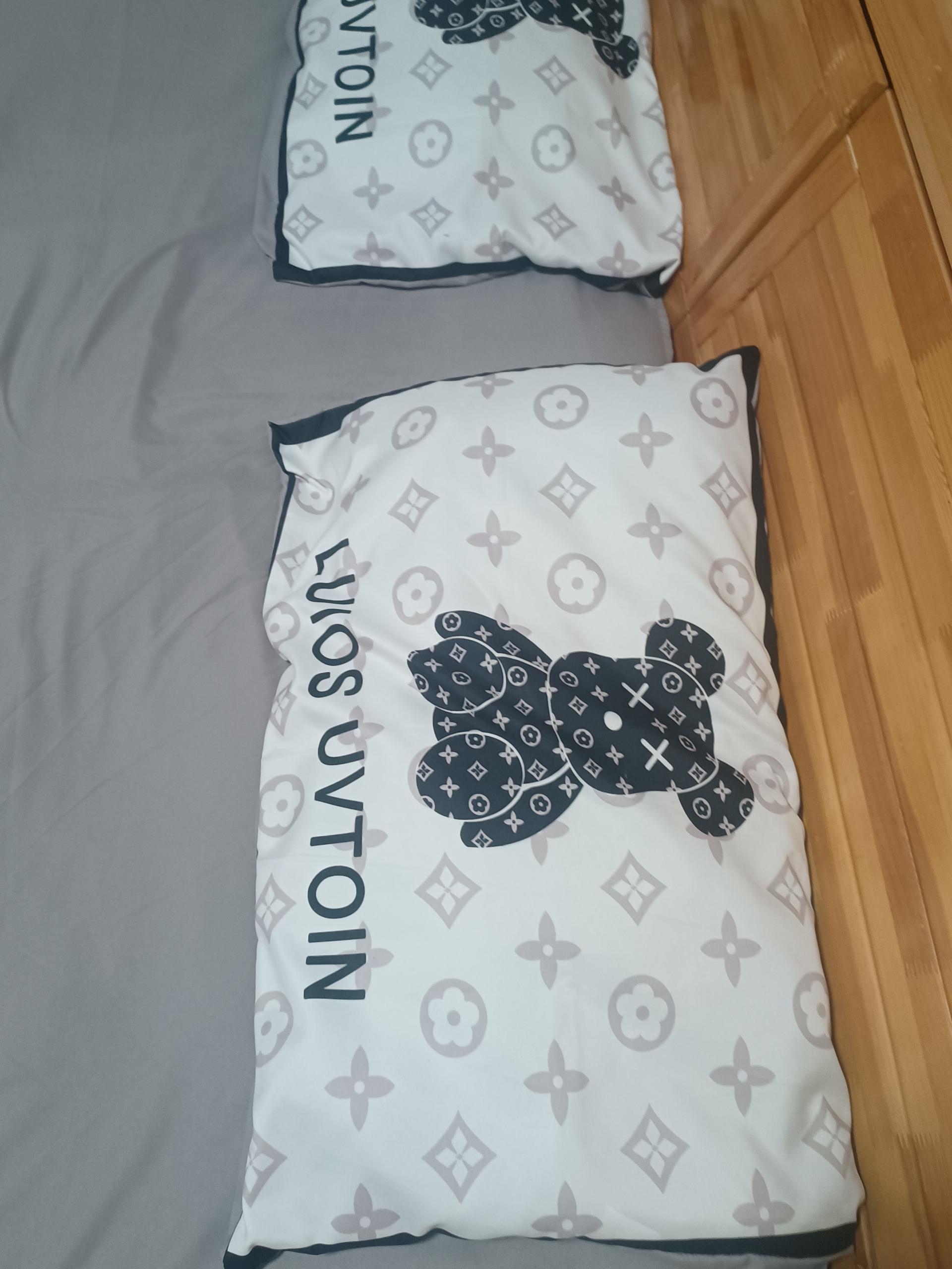 Customized Color 4Pcs 100% Polyester White Bear Bed Sheet Set For Hotel Baby Home
