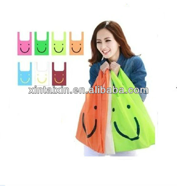 low price portable collapsible vest bags polyester shopping bags folded tote for shopping