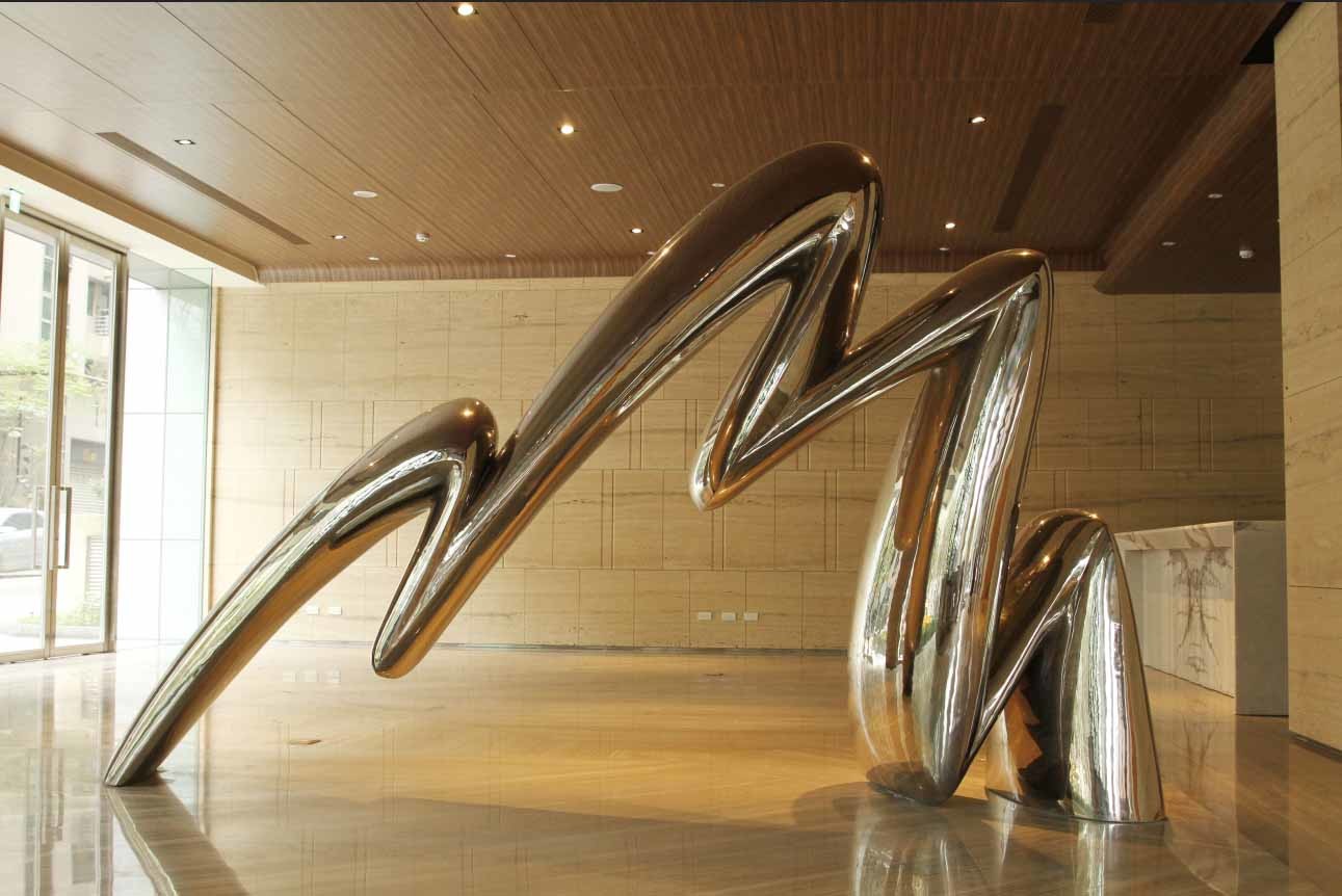 Decorative Garden Ornaments Statues Outdoor Mirror Polished Finishing