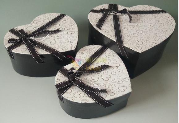 Buy cheap Supply bow paper heart-shaped gift box, Love craft gift box, Holiday gift box from wholesalers