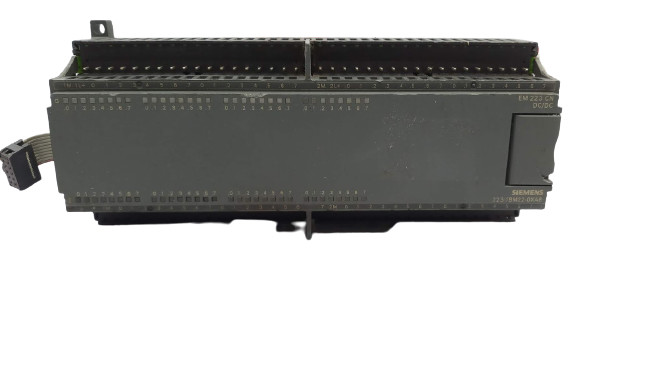 Siemens 6ES7 223 - 1BM22 - 0XA8 plc programmable logic controller