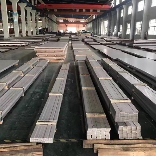 Buy cheap 0.5mm Hot Dip Galvanized Steel Flat Bar 42CrMo 1095 Flat Bar Stock from wholesalers