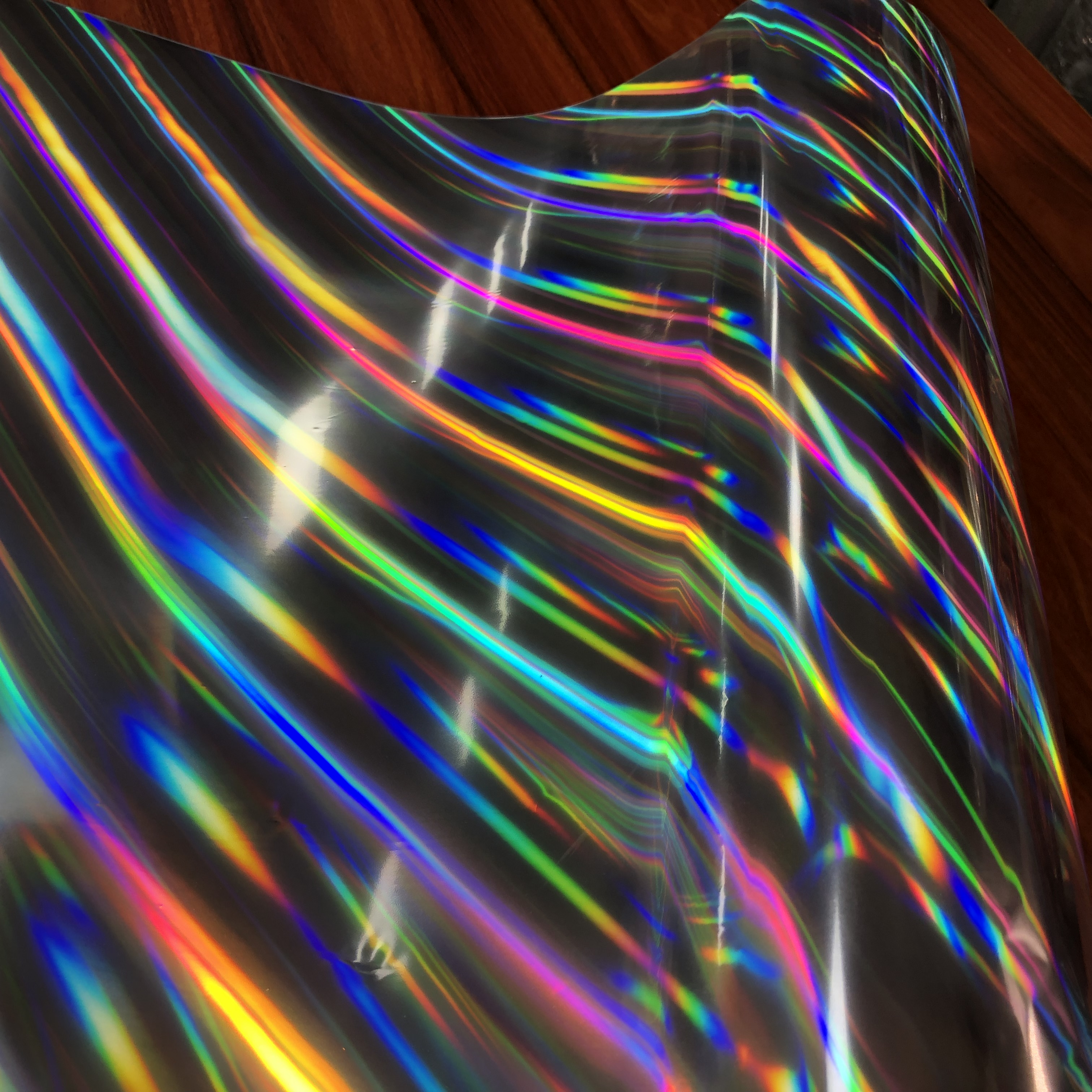 Wet Lamination Holographic Film Cold Lamination Polyester Metallized Film Roll
