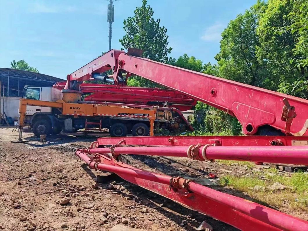 2013 Good Quality 37m Concrete Pump Truck Pump on 3 Axles with 4 Section Boom on Mercedes-Benz Chassis