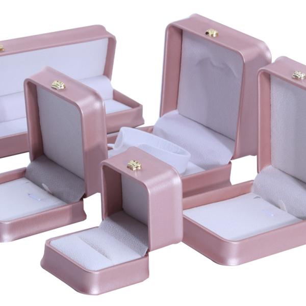 Buy cheap Luxury Gold Crown Design PU Leather Jewelry Package Box for Bracelet Necklace Ring from wholesalers