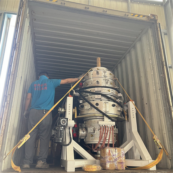Plastic Extruder Machine Hdpe Pipe Extrusion Machine / Line Water Tank Making Machine High-performance