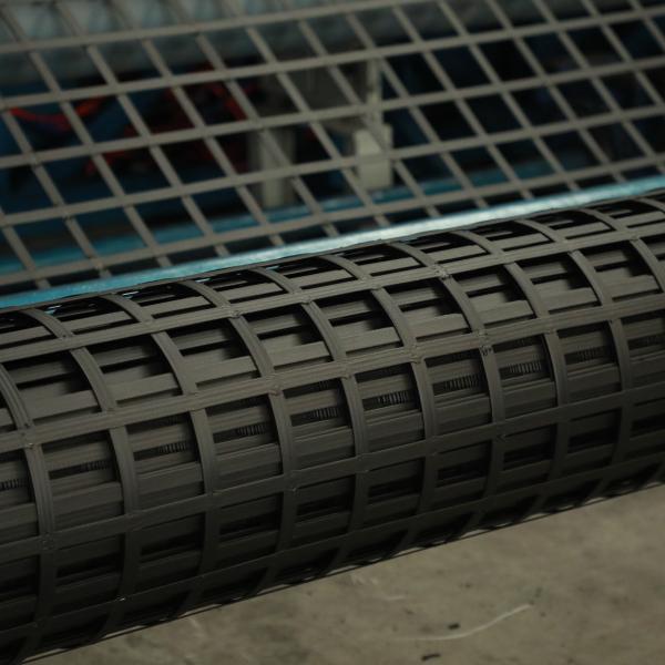 Buy cheap 50kn/M Steel Plastic Welding Biaxial Geogrid For Embankment from wholesalers