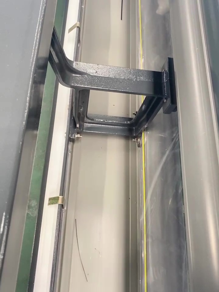 High End Fabric Weaving Loom Machine 3.8KW Beating Up Water Jet Loom