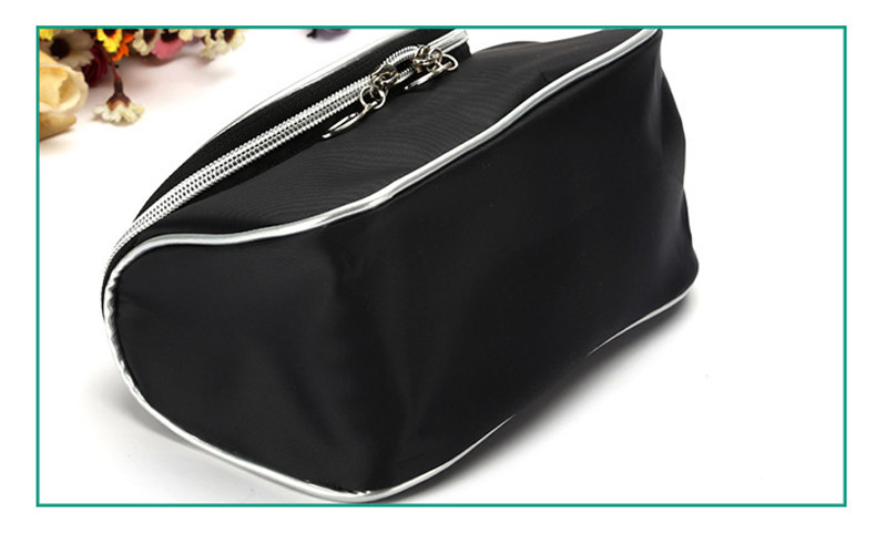 Water Resistant Zipper Polyester Makeup Bag For Travel