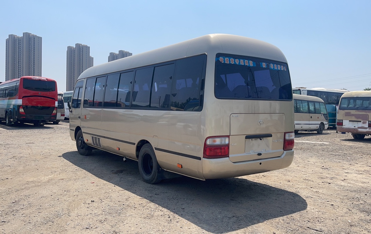 Used Toyota Coaster Bus with 16-30 Seats and Manual Transmission in Good Condition