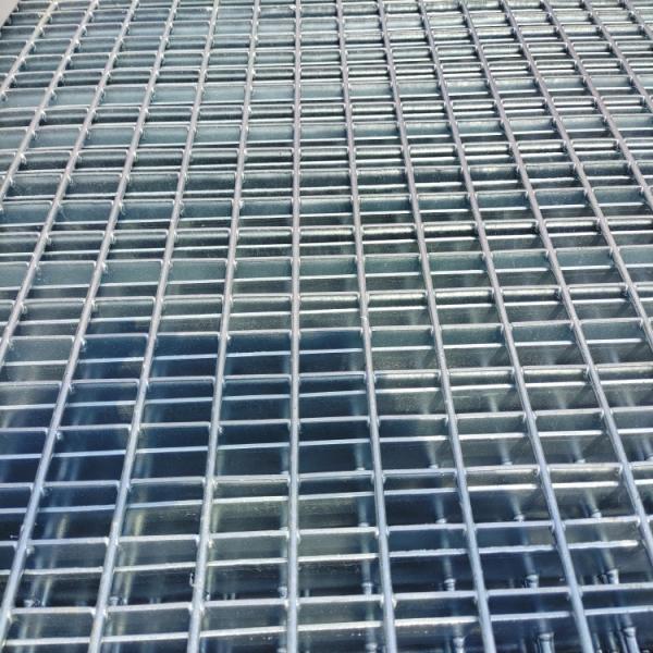 Buy cheap 30mm Pitch Welded Stainless Steel Industrial Grating from wholesalers
