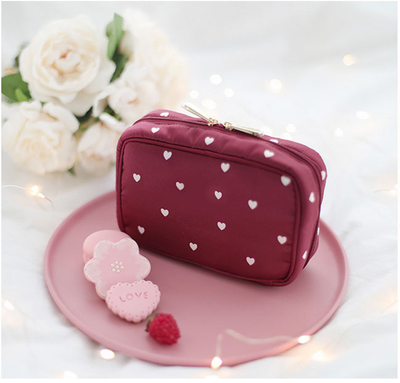 Beautiful Printed Pink Heart Satin Fabric Makeup Brush Bag With Zipper